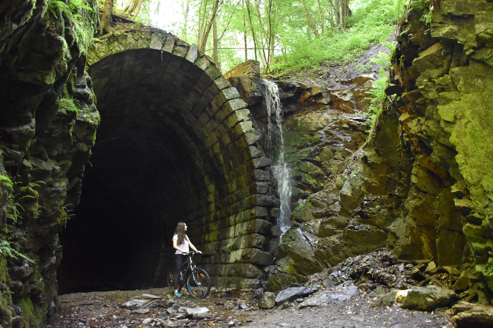 Cyklotrasa cez Slavošovský tunel